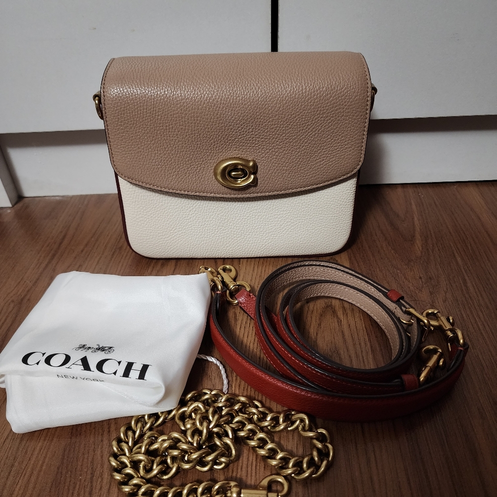 Coach Cassie 19